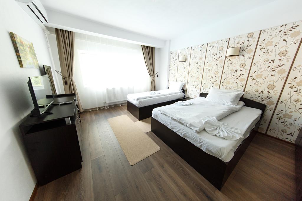 Sara'S Sons Hotel เบยเล เฮร์คูลาเน ภายนอก รูปภาพ